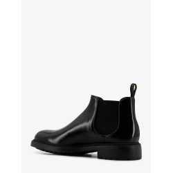 Leather boots