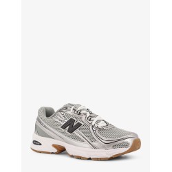 740 mesh sneakers with leather inserts