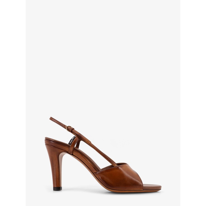 Vintage leather sandals