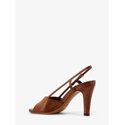 Vintage leather sandals