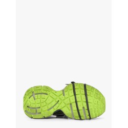 3xl mesh and polyurethane sneakers
