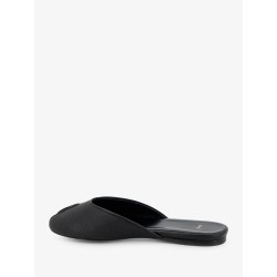 Date Flat leather sandals