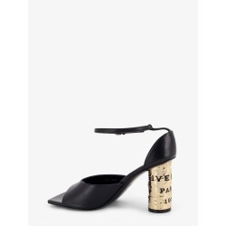 Leather sandals with Tape heel