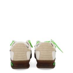 SNEAKER "END OF PLAY"