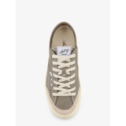 Windscape canvas sneakers with side logo label