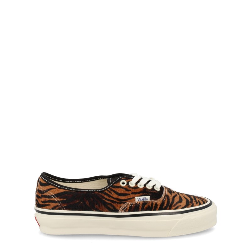 SNEAKER "AUTHENTIC 44"