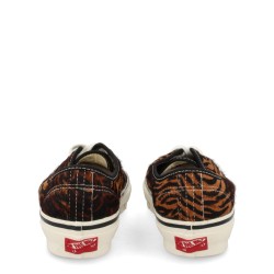 SNEAKER "AUTHENTIC 44"