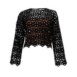 TOP IN CROCHET