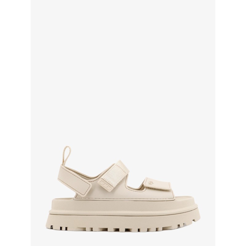 Rubber sandals with embossed logo