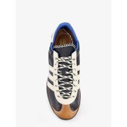 WB Karintha OG leather sneakers with iconic side stripes