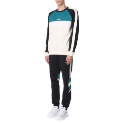 CREW NECK SWEATSHIRT