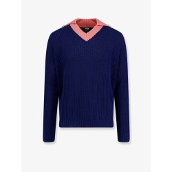 Cotton sweater with contrasting collar