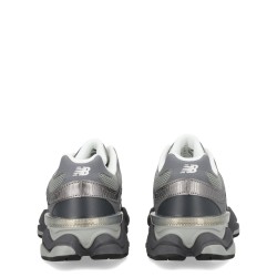SNEAKER "9060"