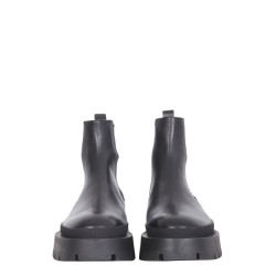 LEATHER BOOTS