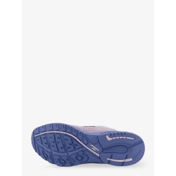 U9935 mesh and suede sneakers