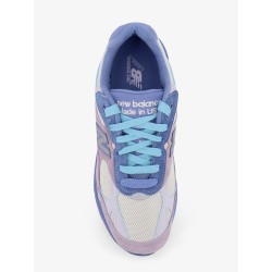 U9935 mesh and suede sneakers