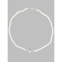 COLLANA DI PERLE CON ORB IN BASSO RILIEVO