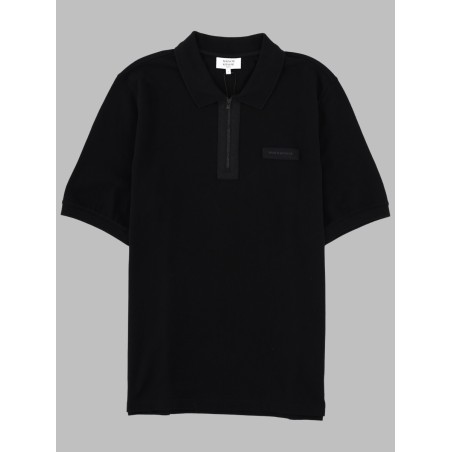 POLO CON ZIP E PATCH LOGO