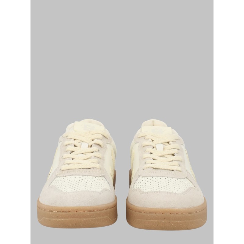 SNEAKER "V-82"