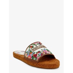 Canvas sandals with embroidered logo on the front