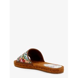 Canvas sandals with embroidered logo on the front