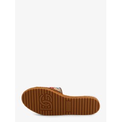 Canvas sandals with embroidered logo on the front