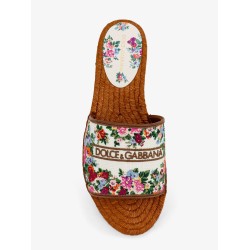 Canvas sandals with embroidered logo on the front