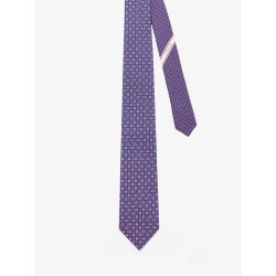 Silk tie