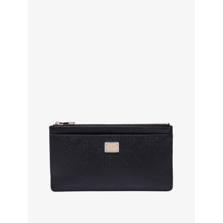 Hammered leather card holder with metal tag