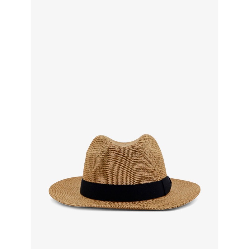 Raffia hat