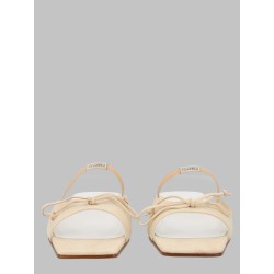SANDALO SLINGBACK CON DETTAGLIO A FIOCCO
