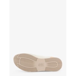 Leather sneakers with suede inserts