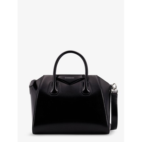 Antigona leather shoulder bag