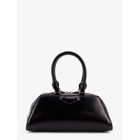 Antigona Mini leather shoulder bag