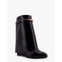 Shark leather boots