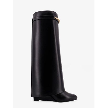 Shark leather boots