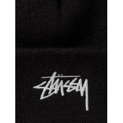 Hat with logo on the front