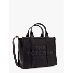 Leather shoulder bag with logo on the front