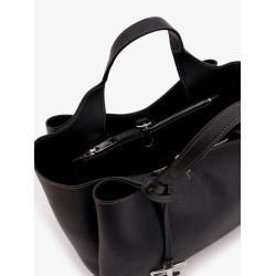Leather shoulder bag