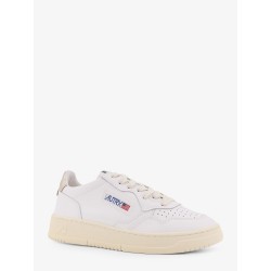Medalist leather sneakers