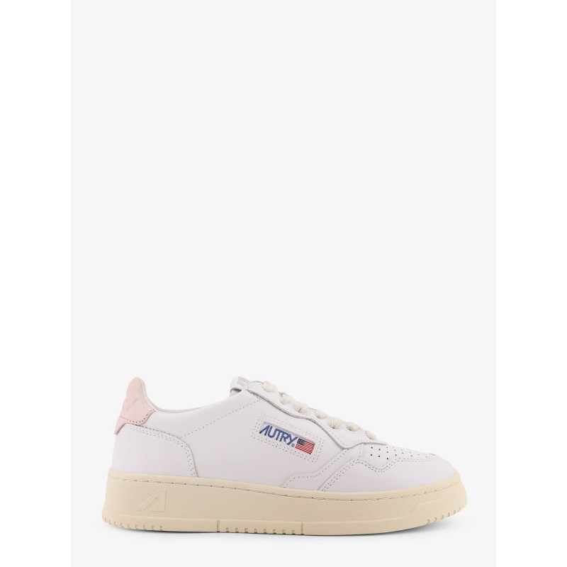 Medalist leather sneakers