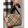 Essential nylon crossbody bag