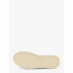 Medalist Low leather sneakers