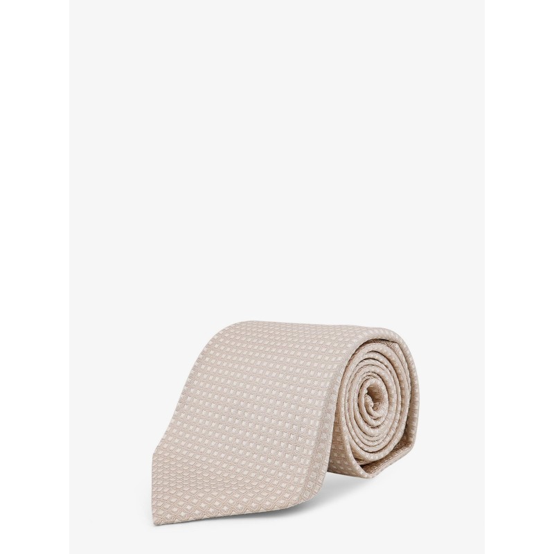 Silk tie