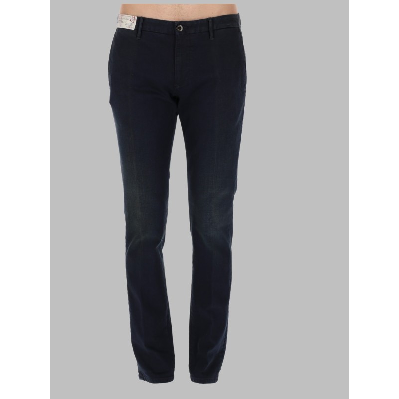 pantaloni