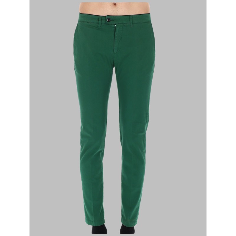 pantaloni