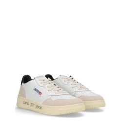 SNEAKER "MEDALIST LOW"