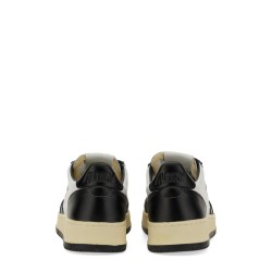 SNEAKER "MEDALIST LOW"