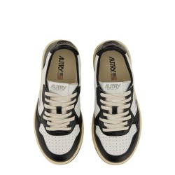 SNEAKER "MEDALIST LOW"
