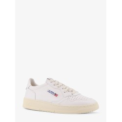 Medalist leather sneakers